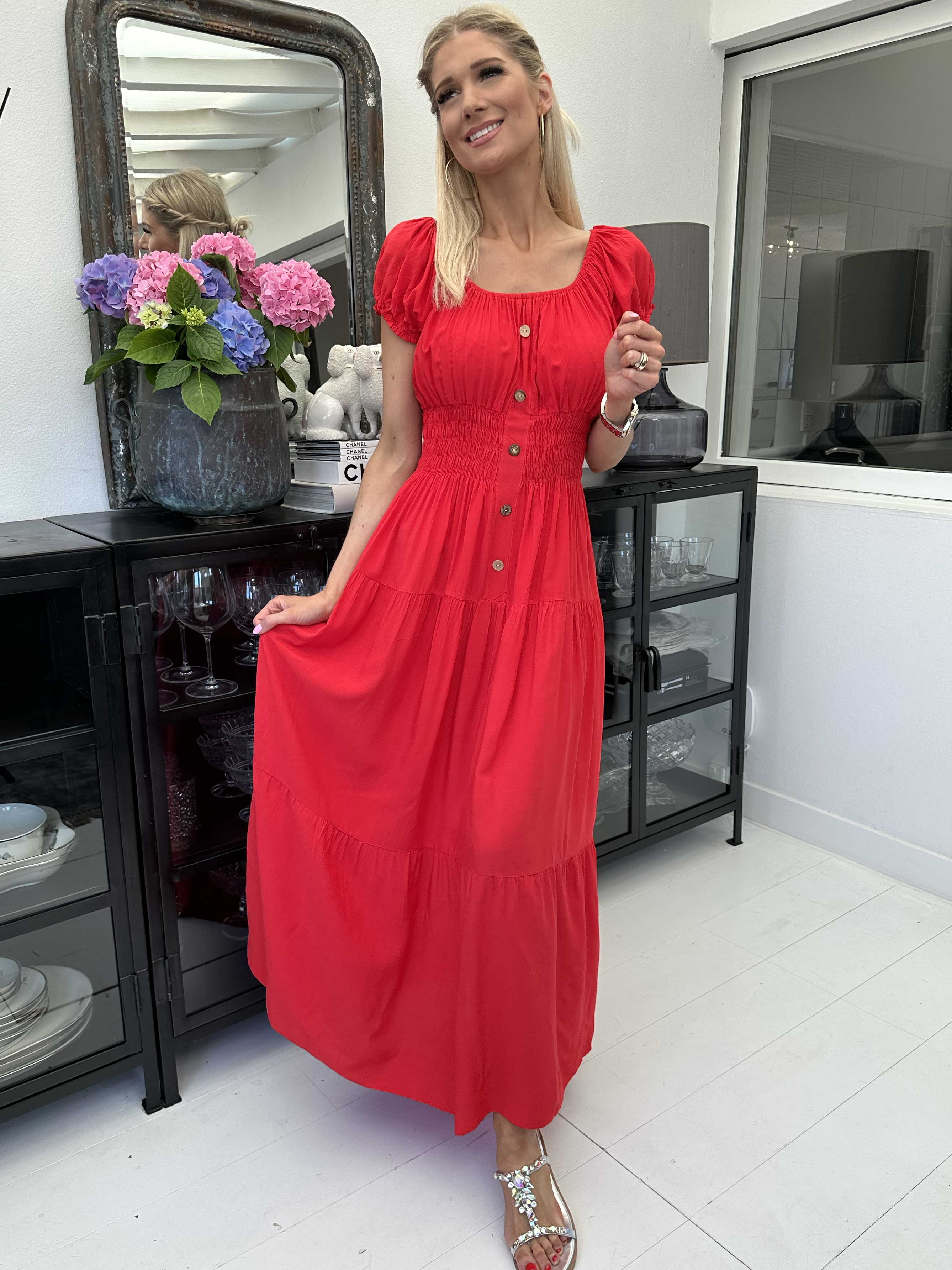 Finalia Plain - Lång söt klänning med puffärmar och resår i midjan